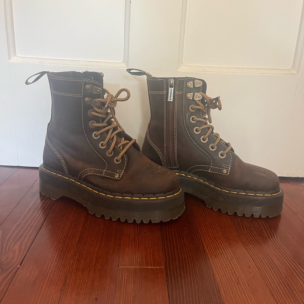 Dr. Marten’s Jadon Arc Crazy Horse Boots